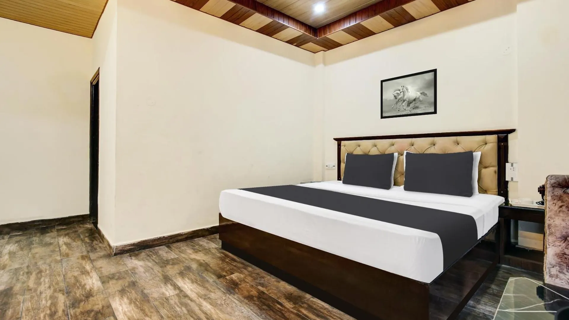 Hotel O Radhey Shyam Resort Shimla India